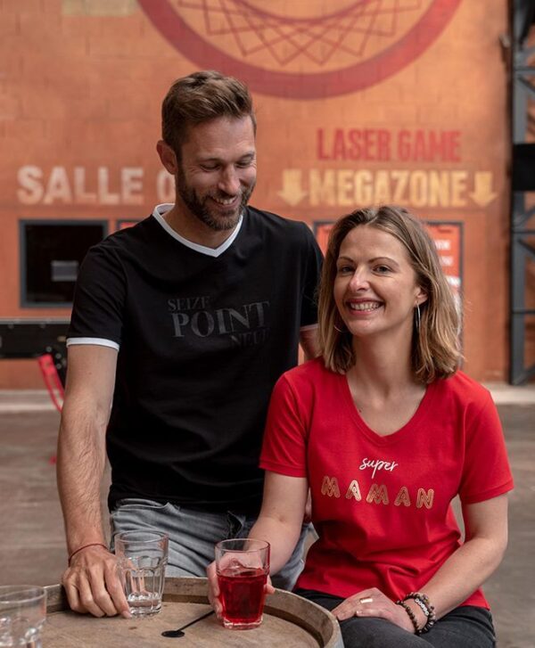t-shirt noir confectionné en France