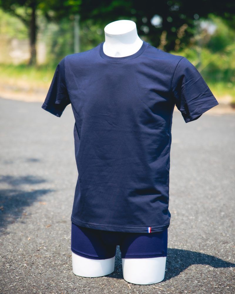 t-shirt simple marine Seize point neuf